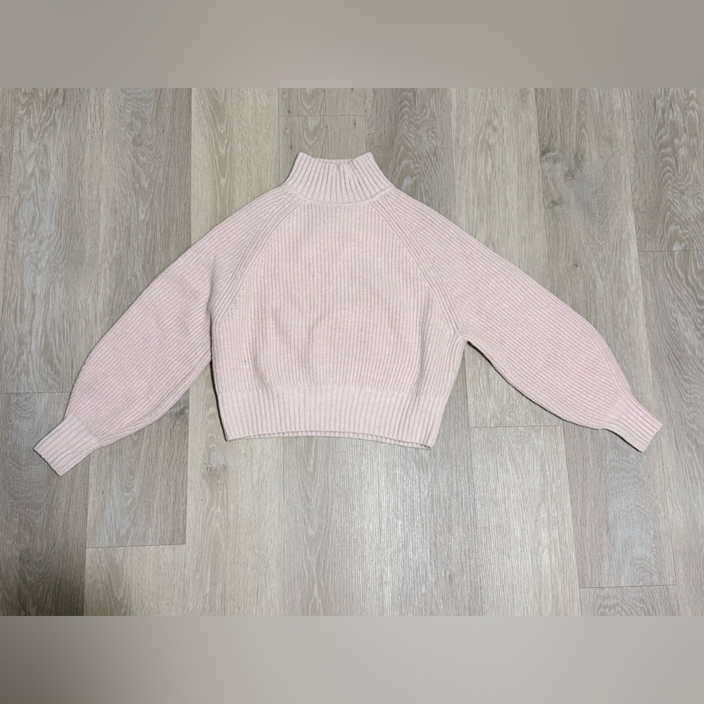 H&M Soft Pink Turtleneck Sweater